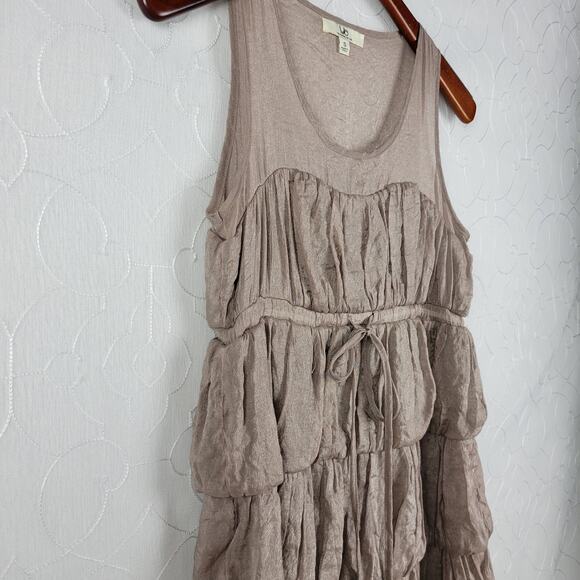 Ya Los Angeles Women Dress Size S Gray Metallic Sleeveless Tie Waist Tiered Mini - Picture 4 of 9